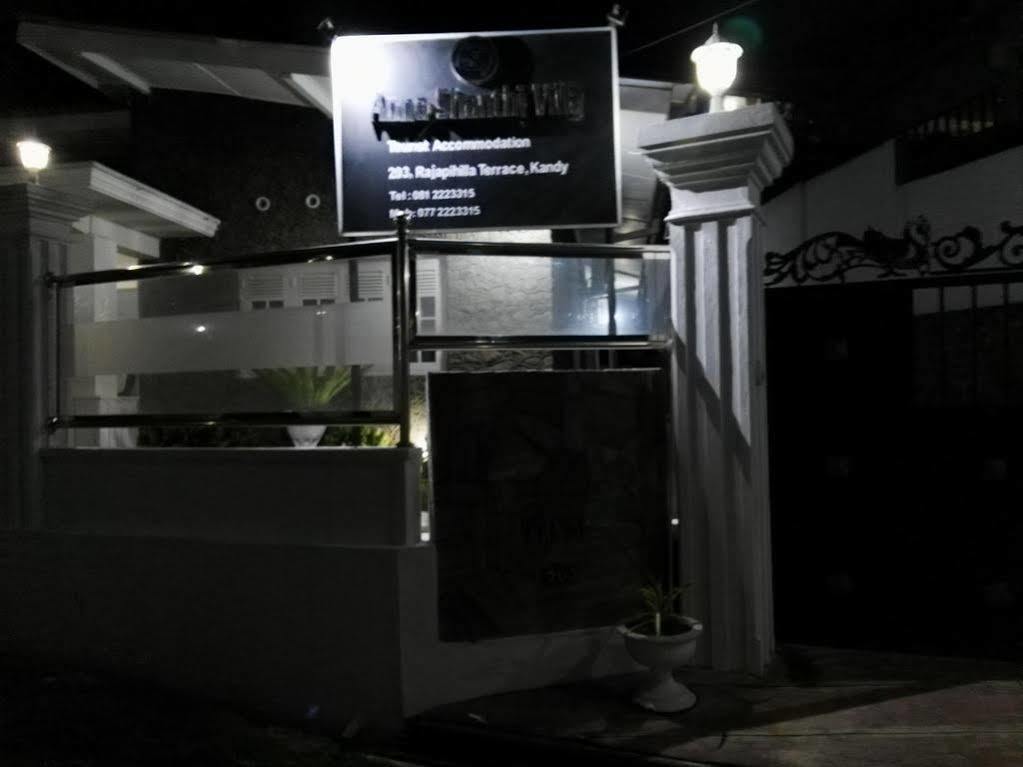 Anna Shanthi Villa Kandy Exterior photo